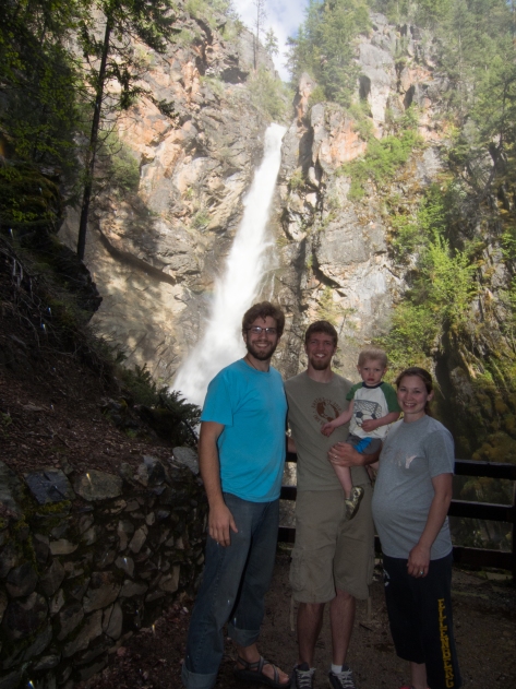 All of us posing in from of  Copper Creek Falls before rushing away from the cold mist fall on us :)